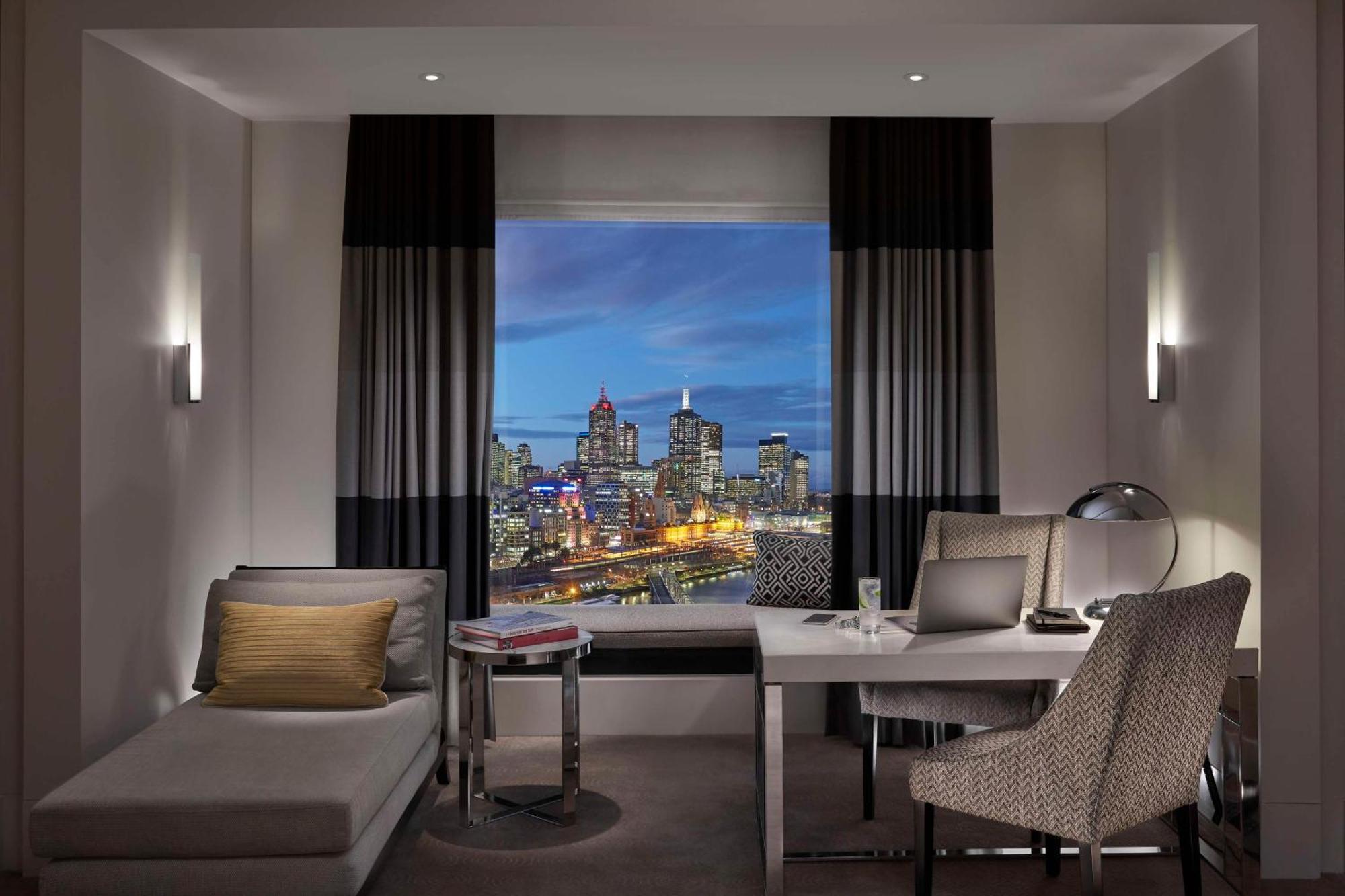 Crown Towers Melbourne Hotel Eksteriør billede A room at the Mandarin Oriental, New York